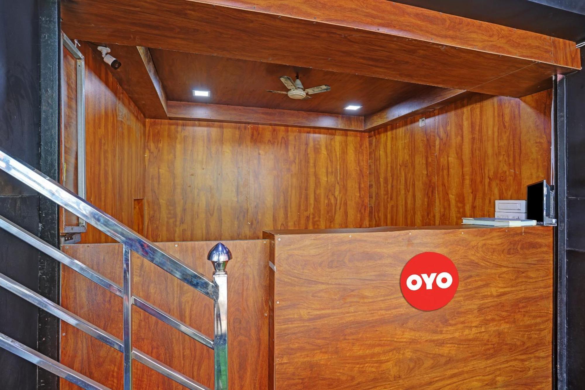 Hotel O Safa Inn Trippapur Kültér fotó
